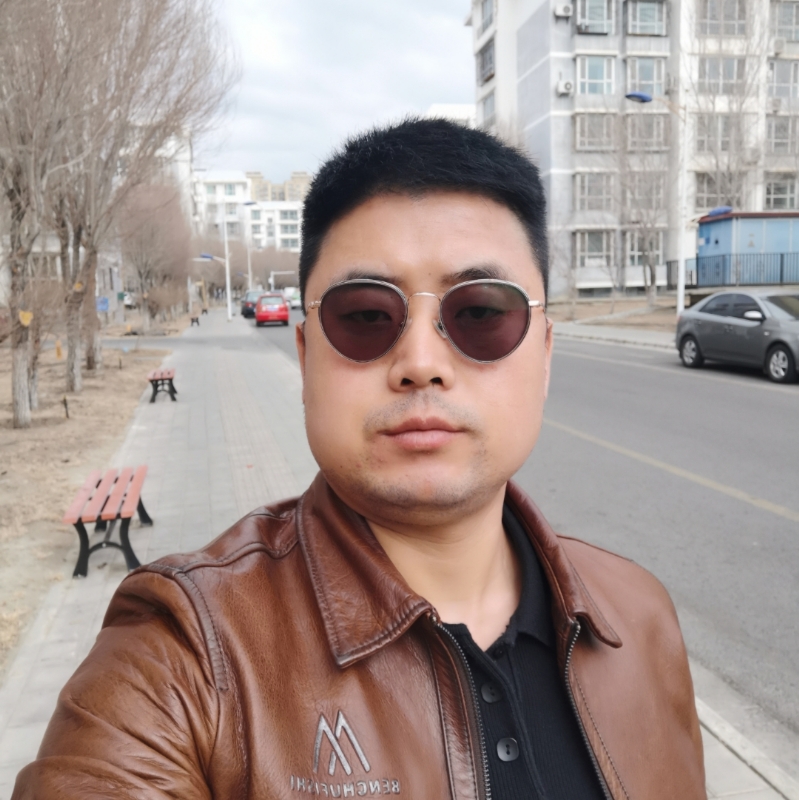 月下听风的第一张照片--新疆基督教相亲网